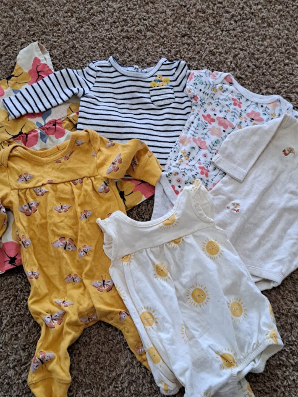 Little Girls Clothing Lot 0-3 Months onesies‎ dresses shirts rompers yellow pink